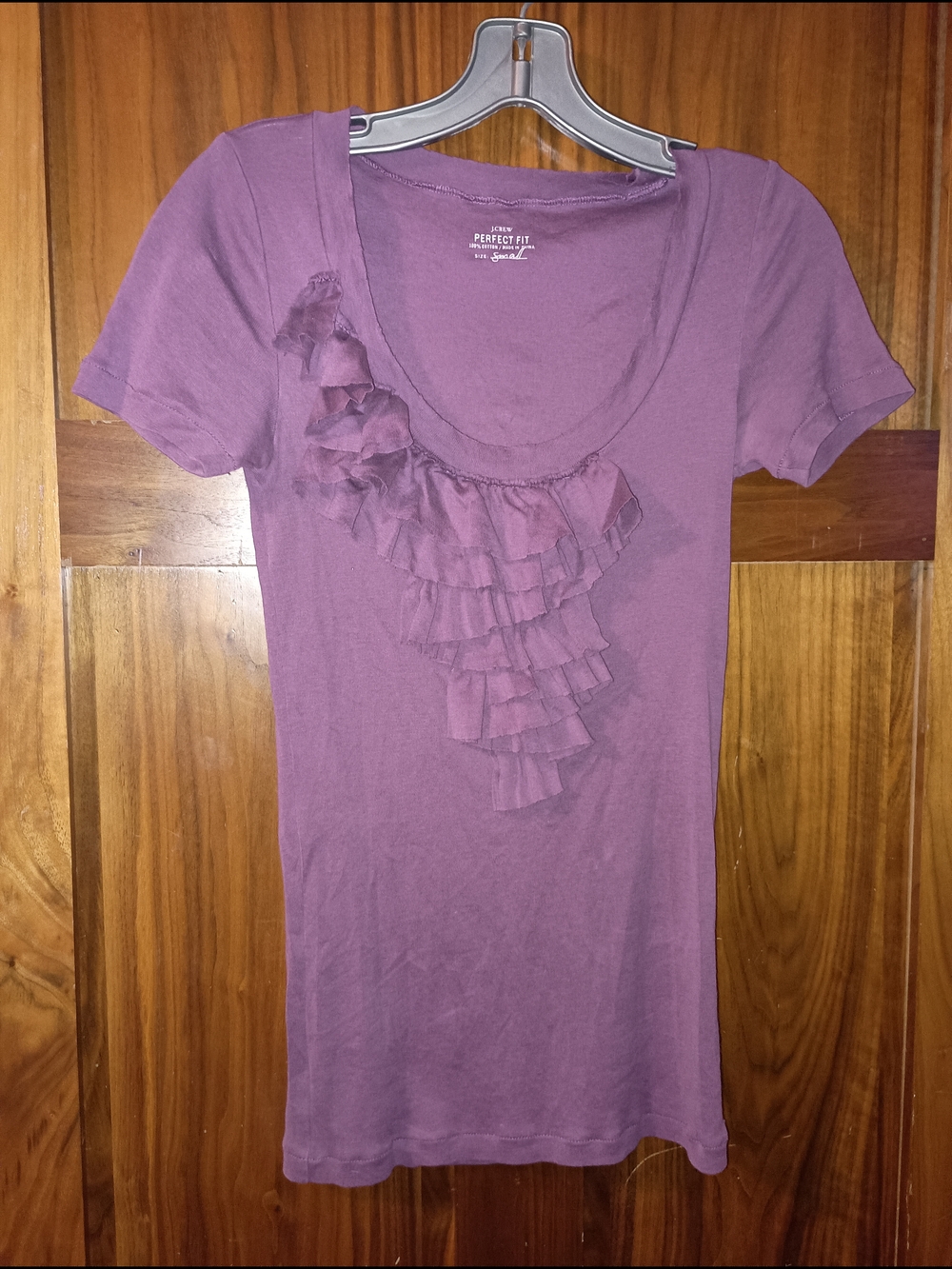 Women’s Purple Ruffle Scoop Neck Top
